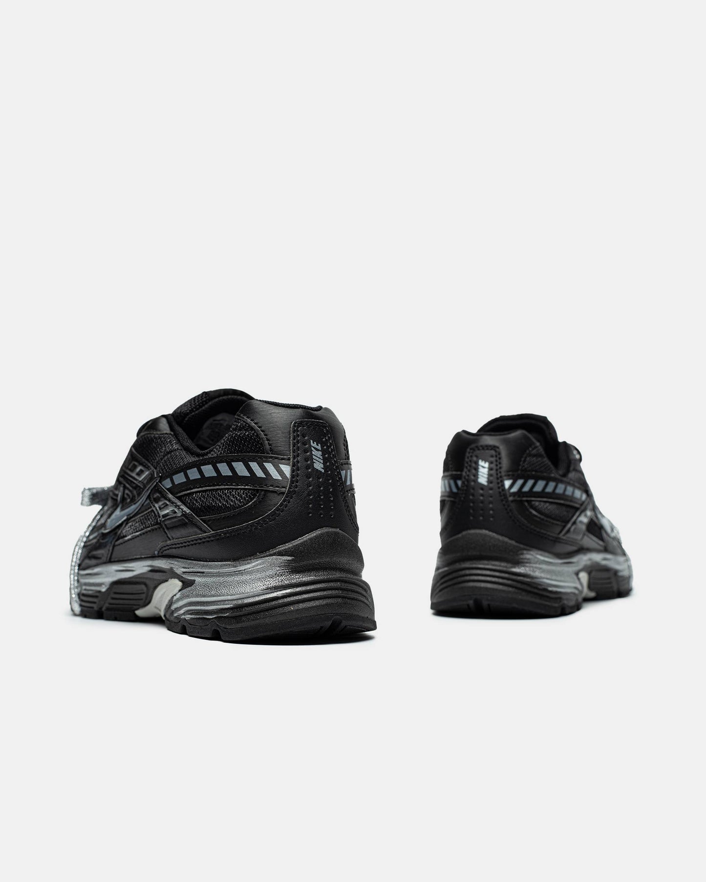 Nike Initiator Custom Silver Black 2.0