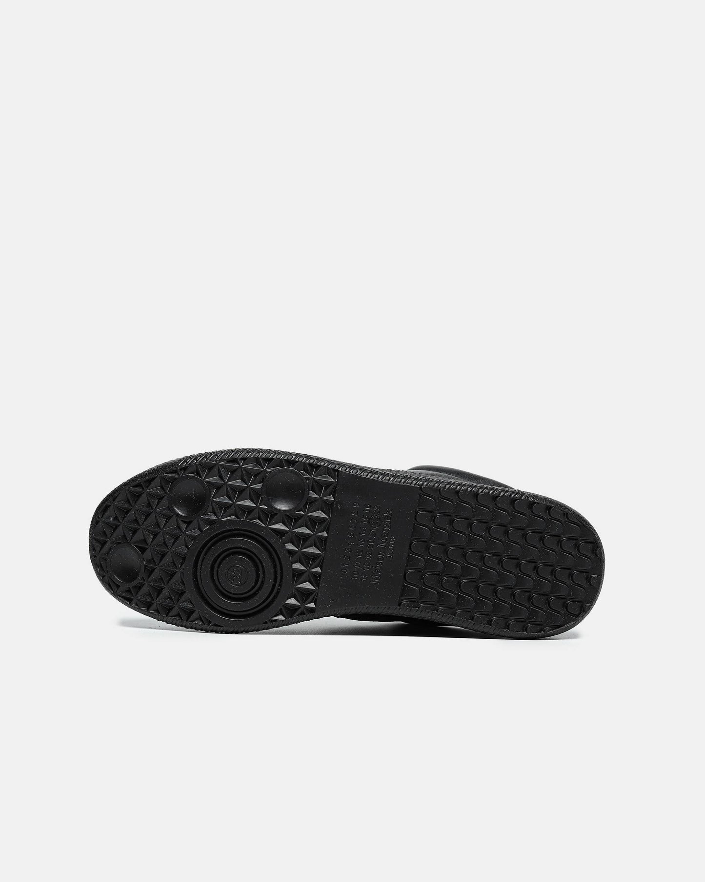 Maison Margiela Replica All Black