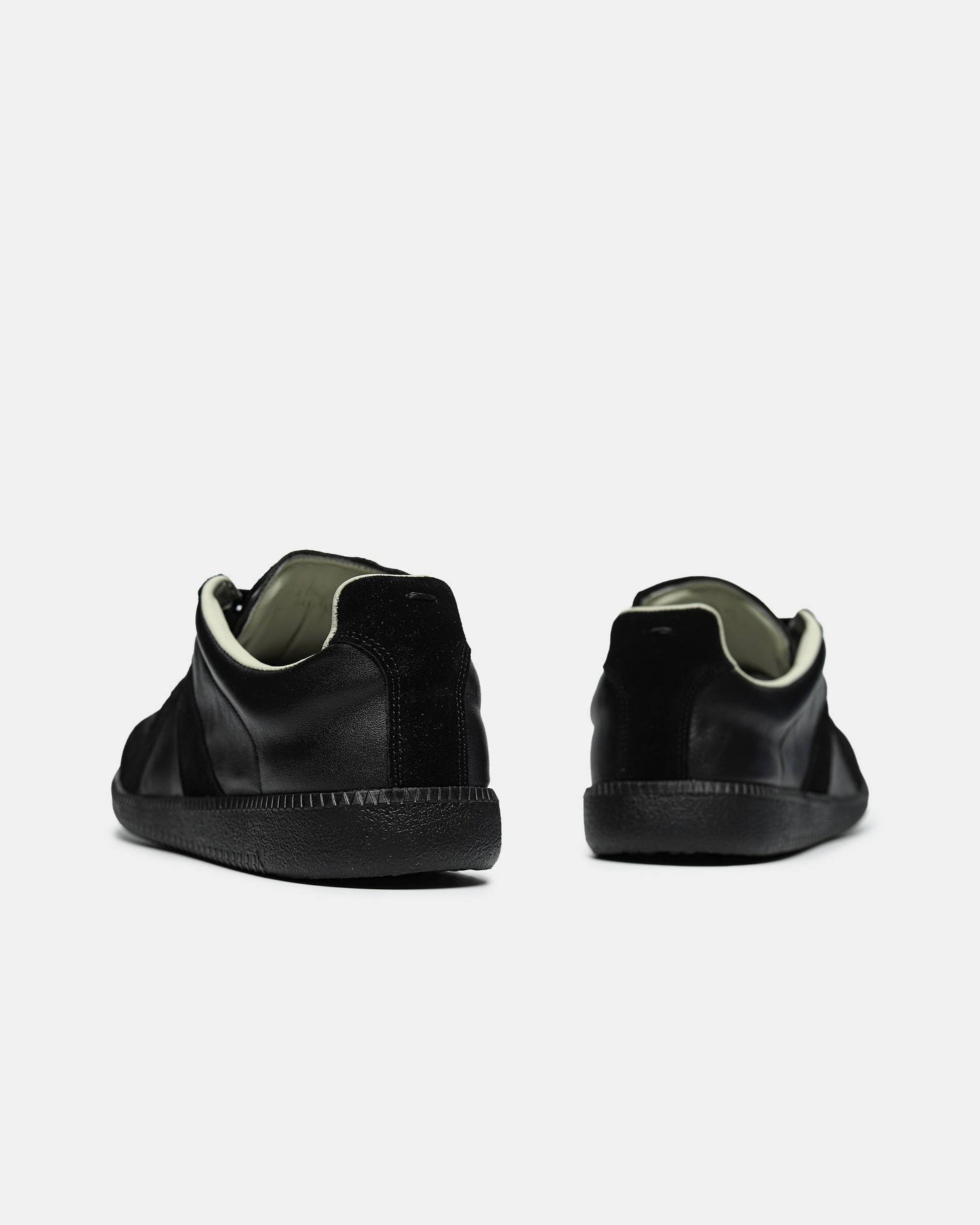 Maison Margiela Replica All Black