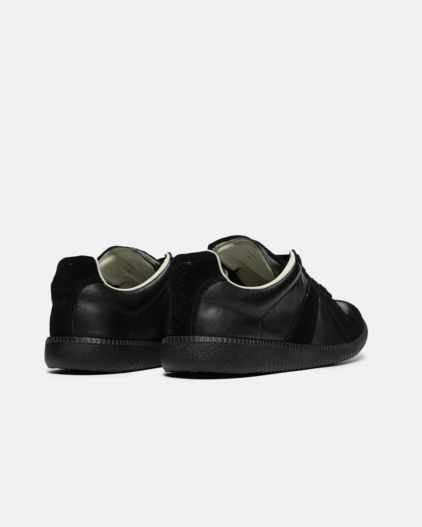 Maison Margiela Replica All Black