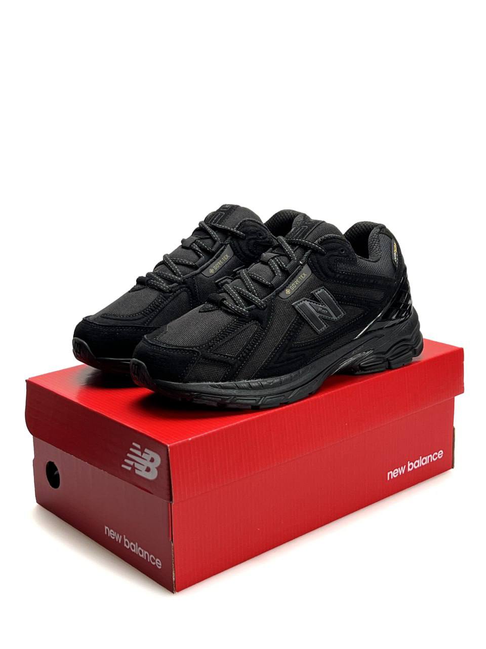 New Balance 1906R Fur All Black