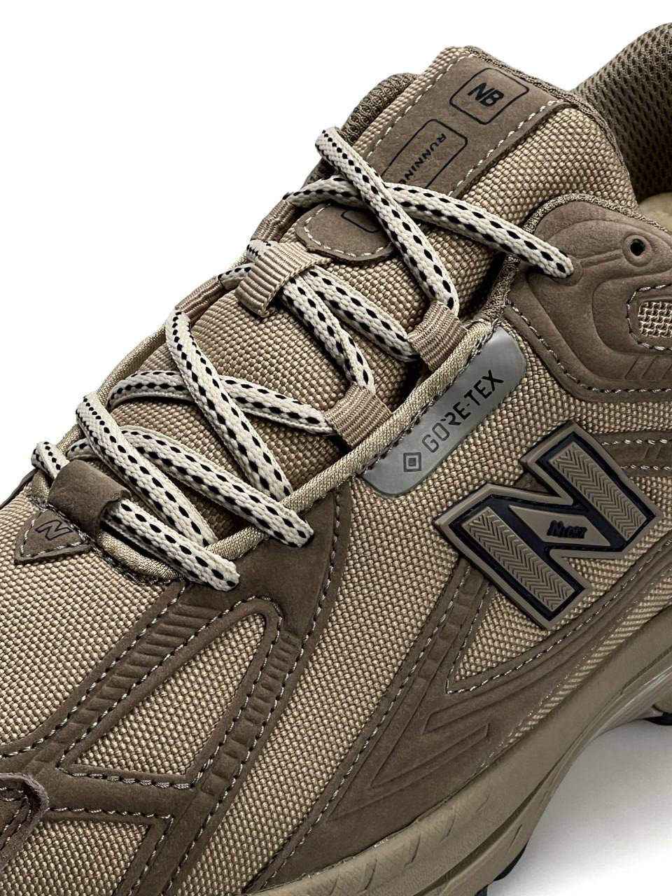 New Balance 1906R Fur Beige