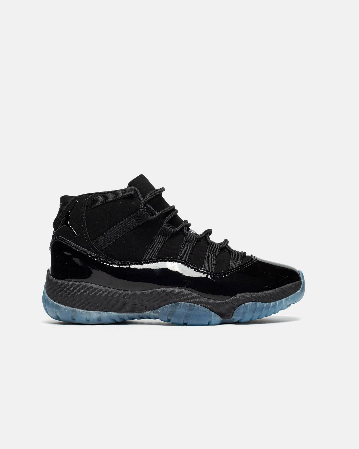 Nike Air Jordan Retro 11 Cap and Gown