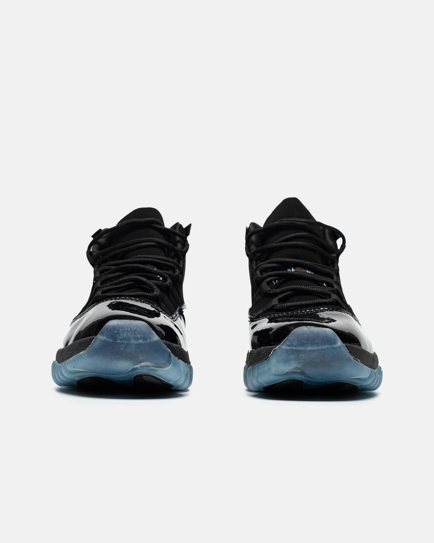 Nike Air Jordan Retro 11 Cap and Gown