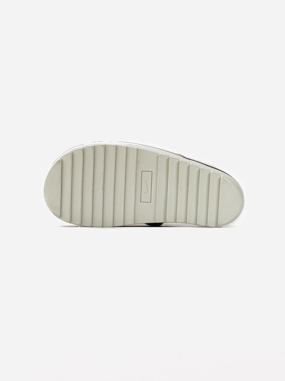 Nike Offline 2.0 Beige Khaki