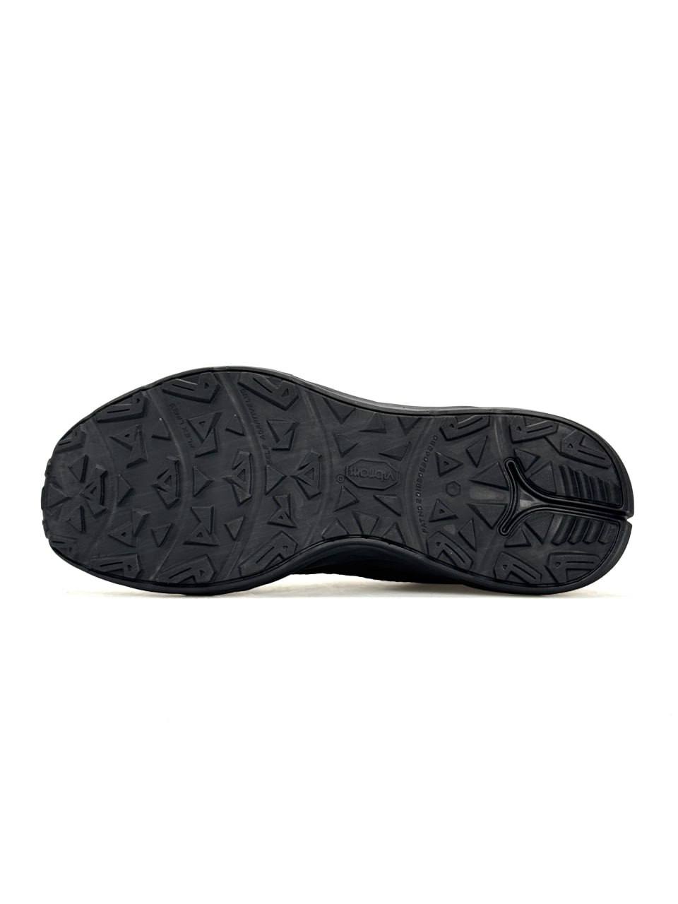 Columbia Vibram Mega Grip All Black