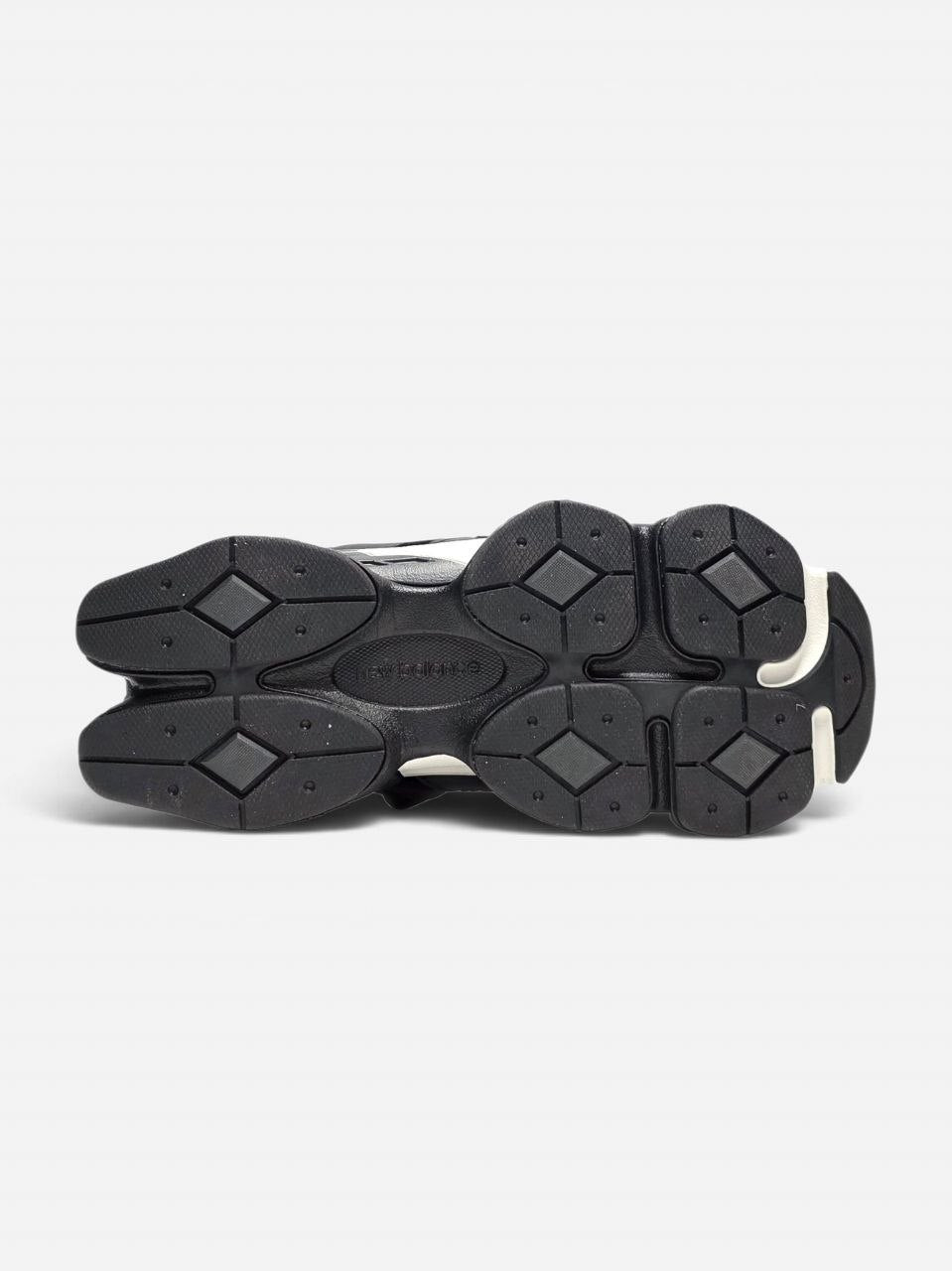 New Balance 9060 Fur Black Grey