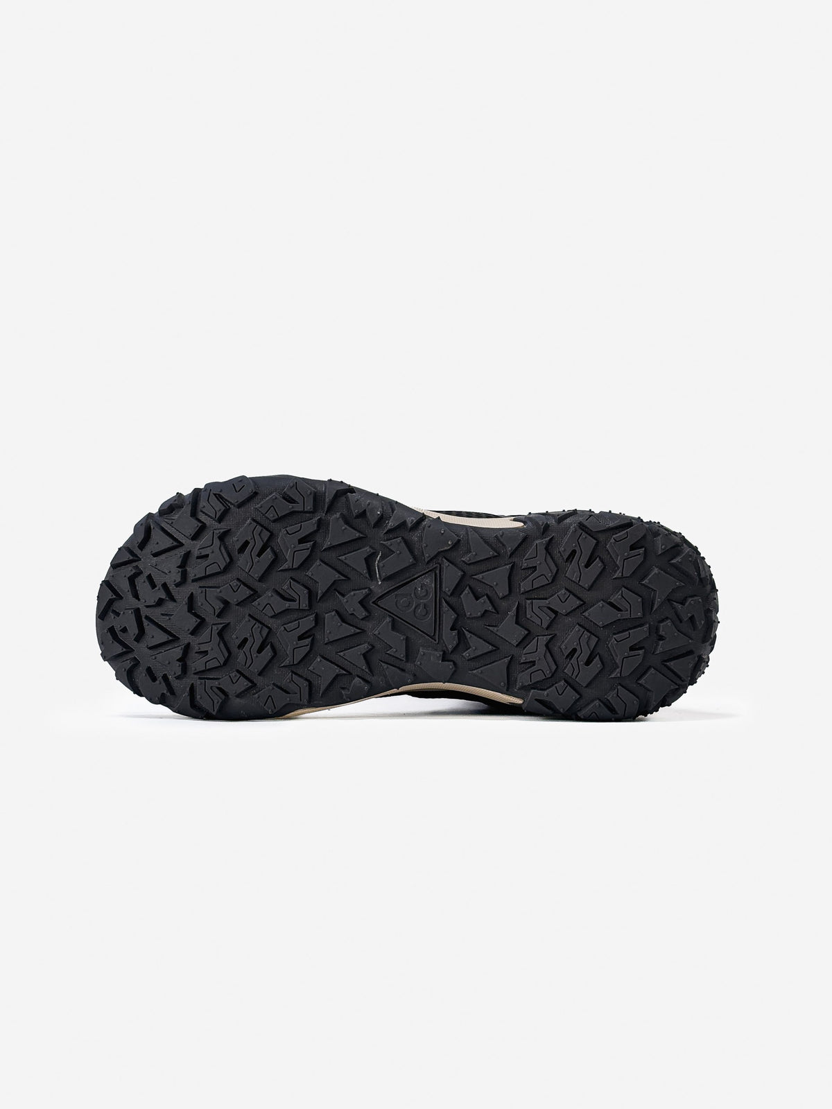 Nike ACG Mountain Fly Fur Grey Black
