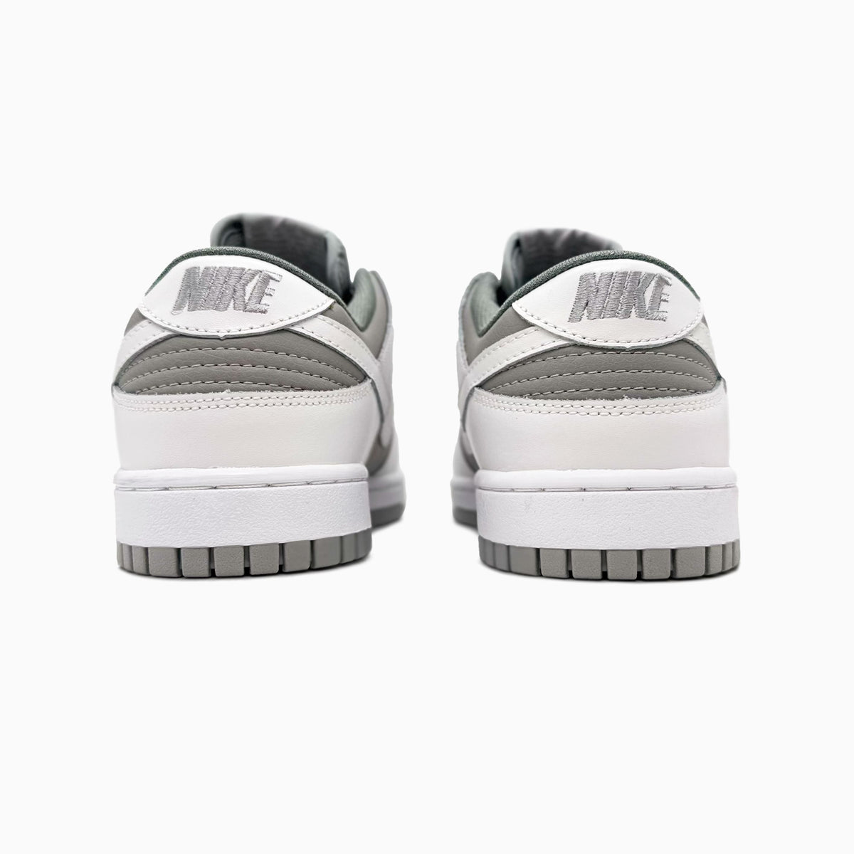 Nike SB Dunk Low Neutral Grey