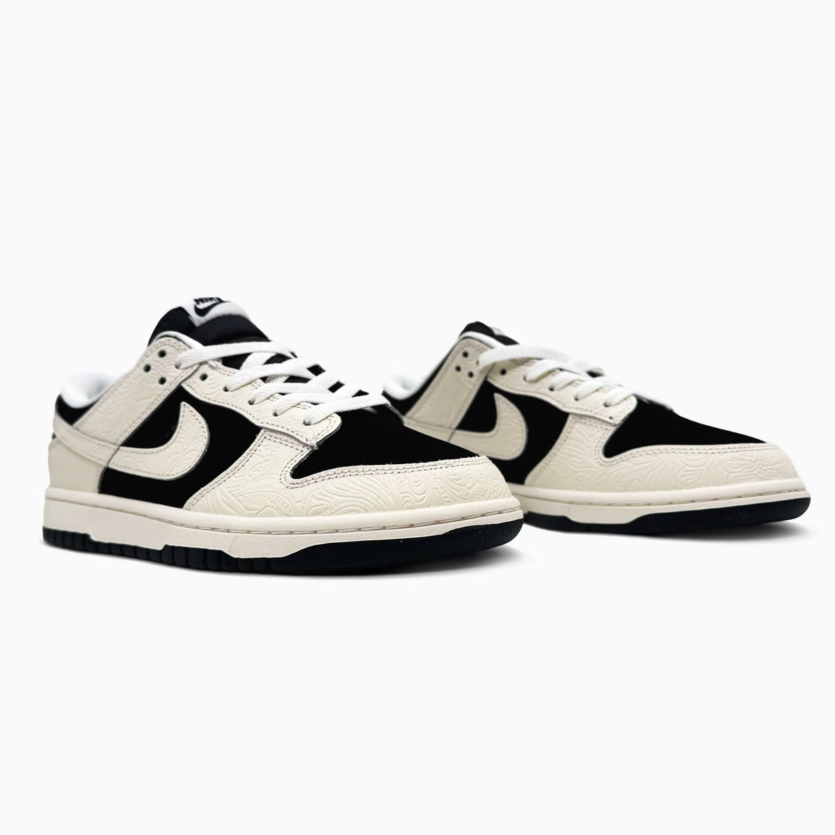 Nike SB Dunk Low Embossed Black Sail