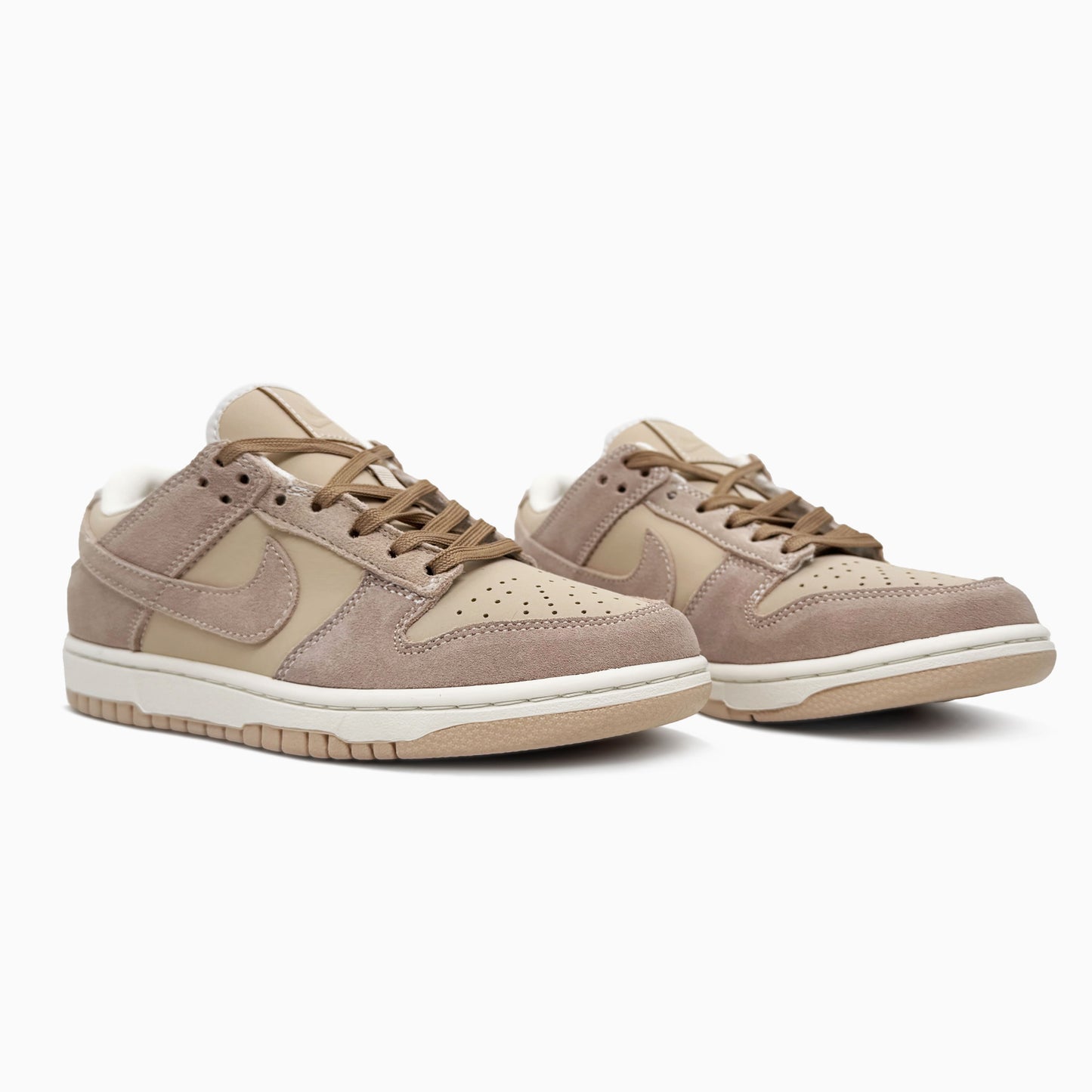 Nike SB Dunk Low Light Brown Suede