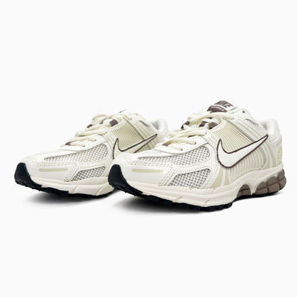Nike Zoom Vomero 5 Sail Mink Brown