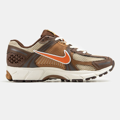 Nike Zoom Vomero 5 Brown