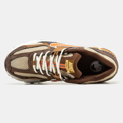 Nike Zoom Vomero 5 Brown