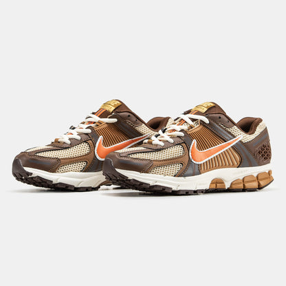 Nike Zoom Vomero 5 Brown