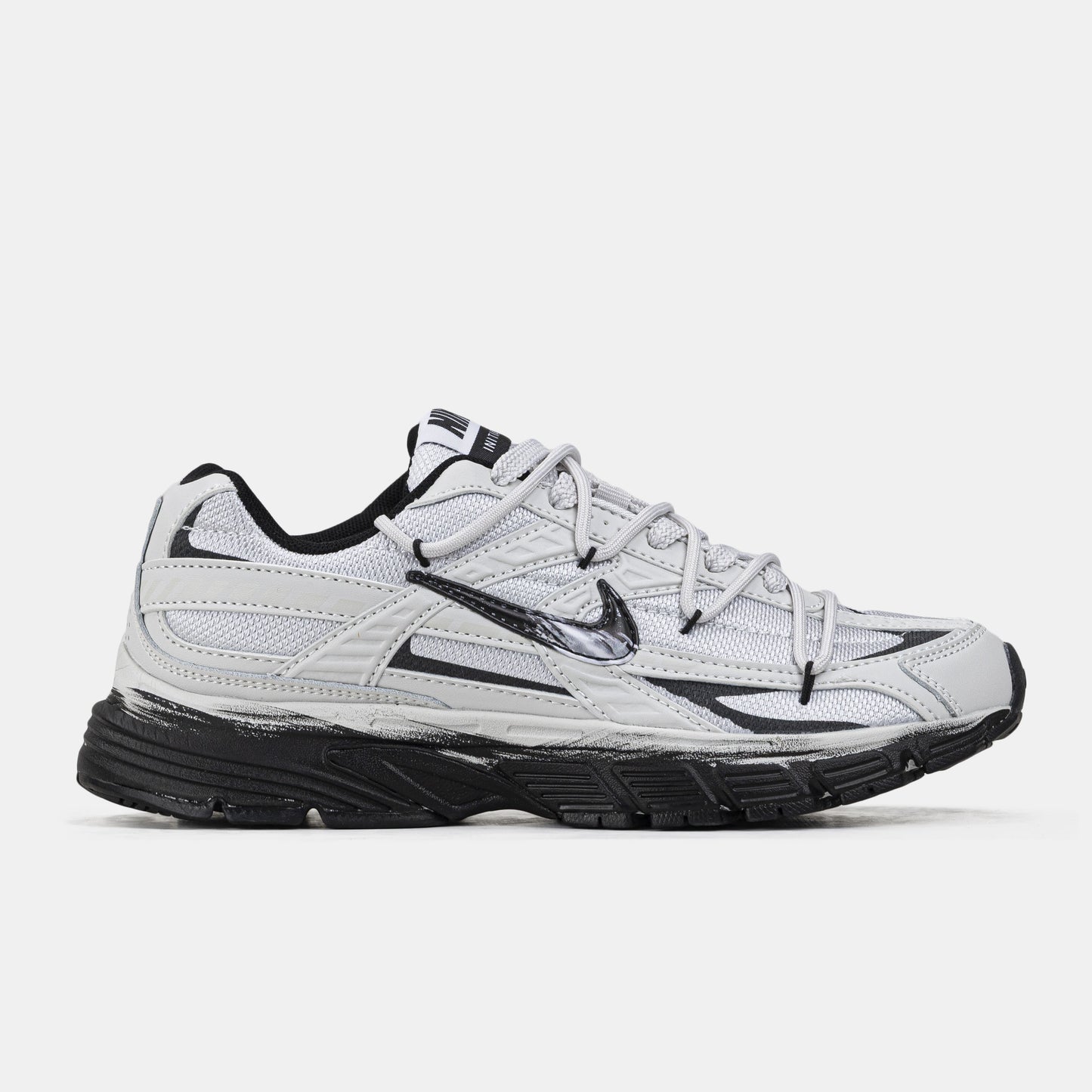 Nike Initiator Custom White Black