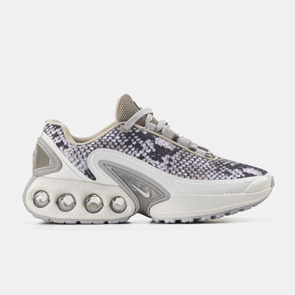 Nike Air Max DN White Violet
