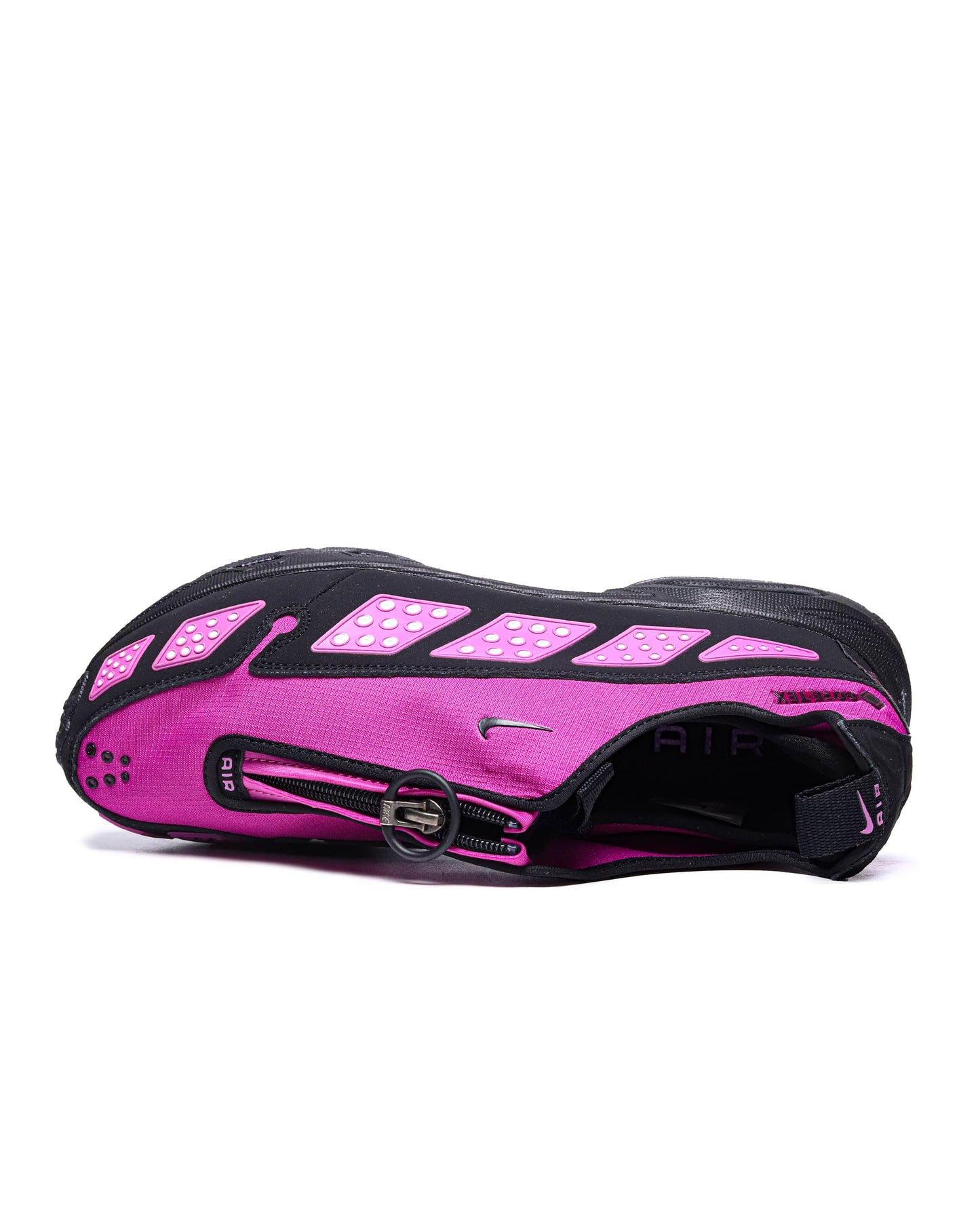 Nike Air Max SNDR Pink Gore-Tex