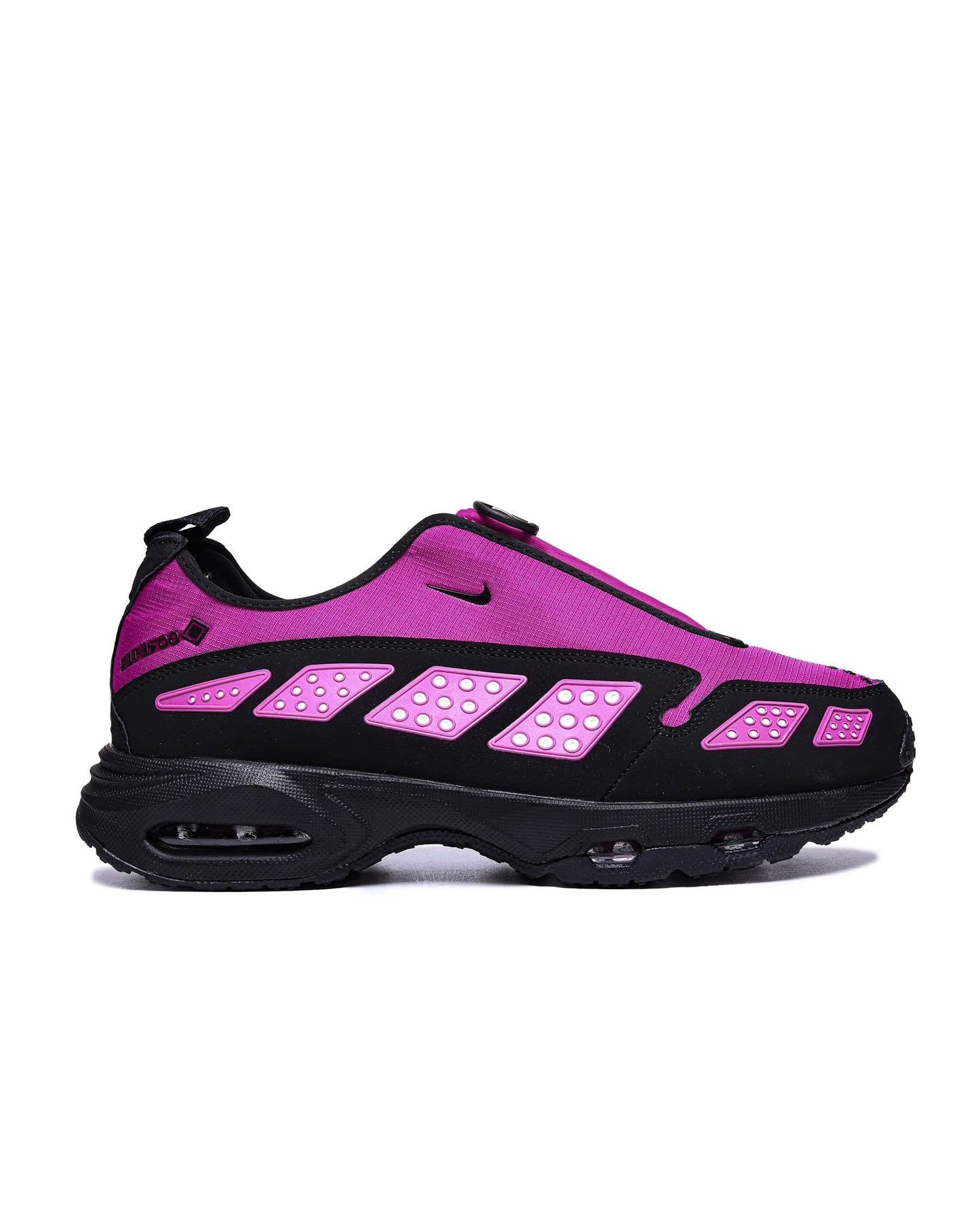 Nike Air Max SNDR Pink Gore-Tex