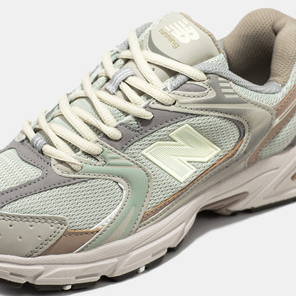 New Balance 530 Beige