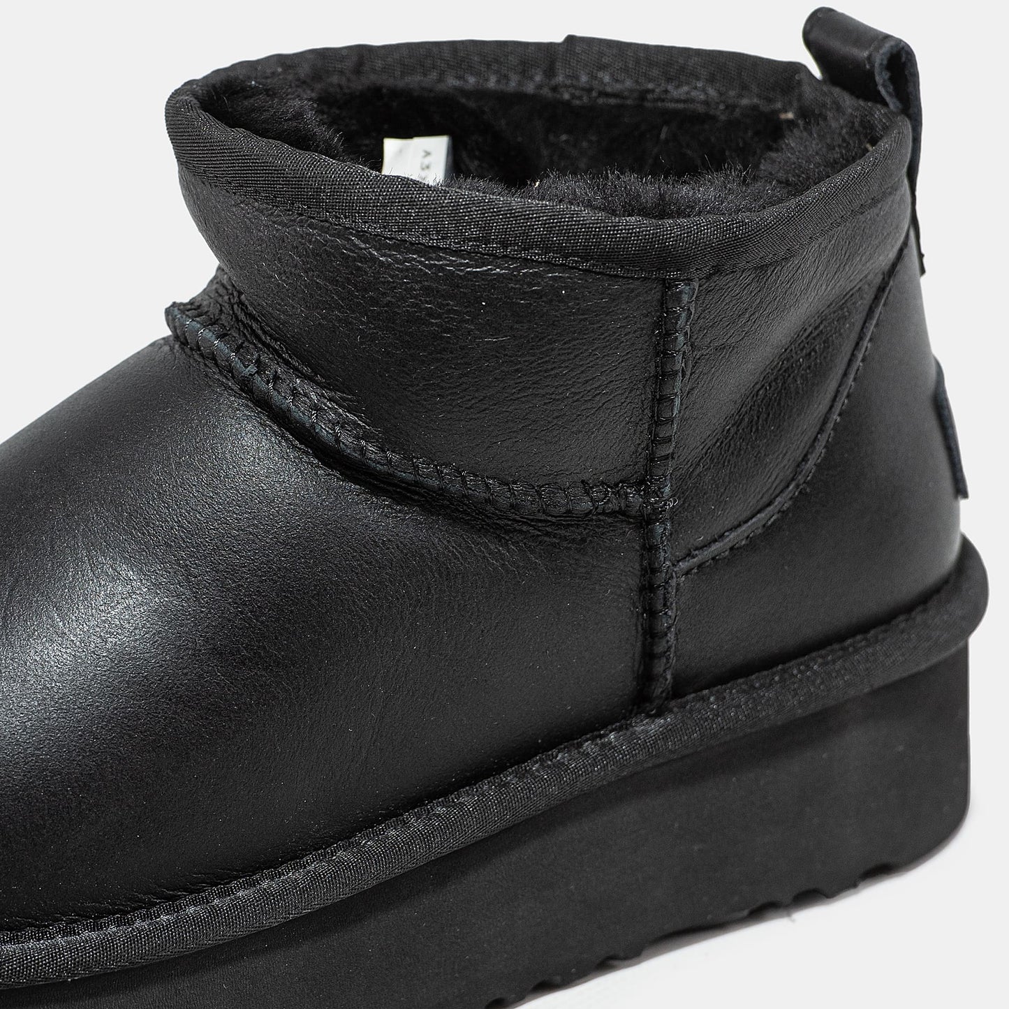 UGG Ultra Mini Platform Black