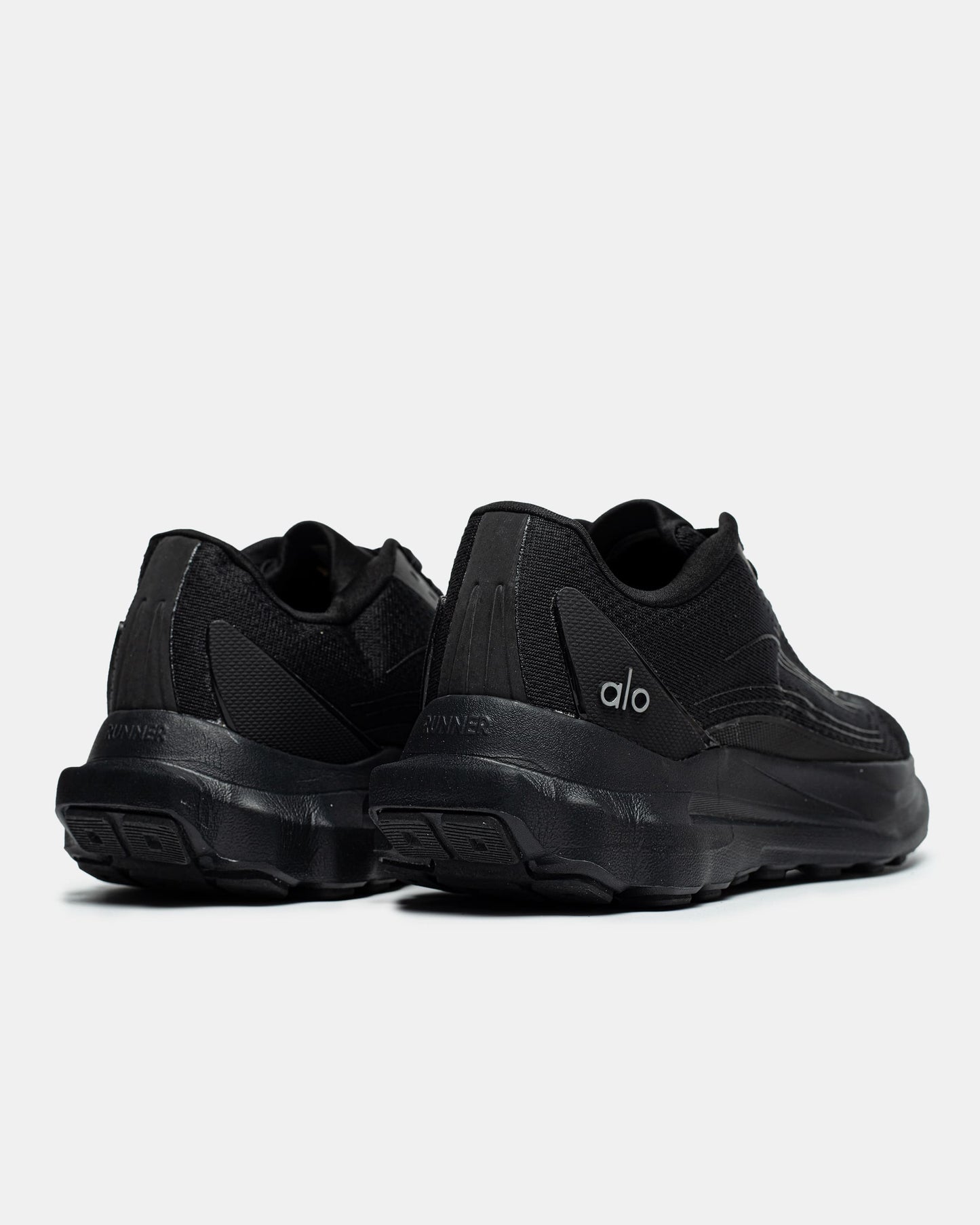Alo Yoga Runner Preto All Black