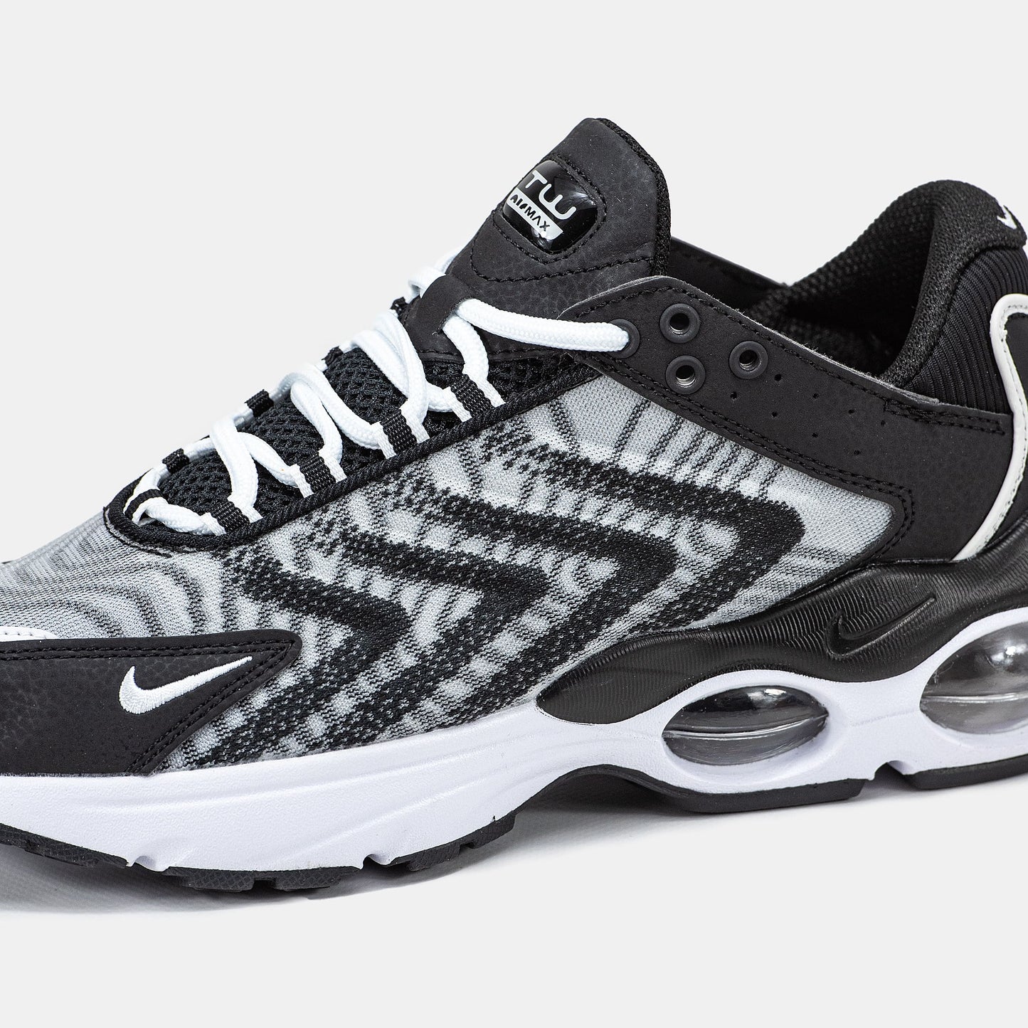 Nike Air Max TW Black White