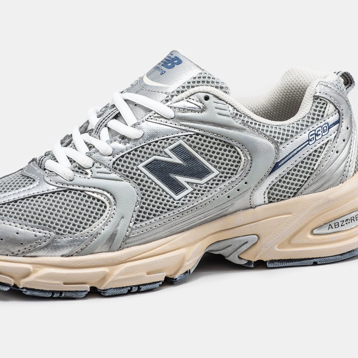 New Balance 530 Silver