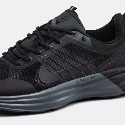 Nike Lunar Roam Black