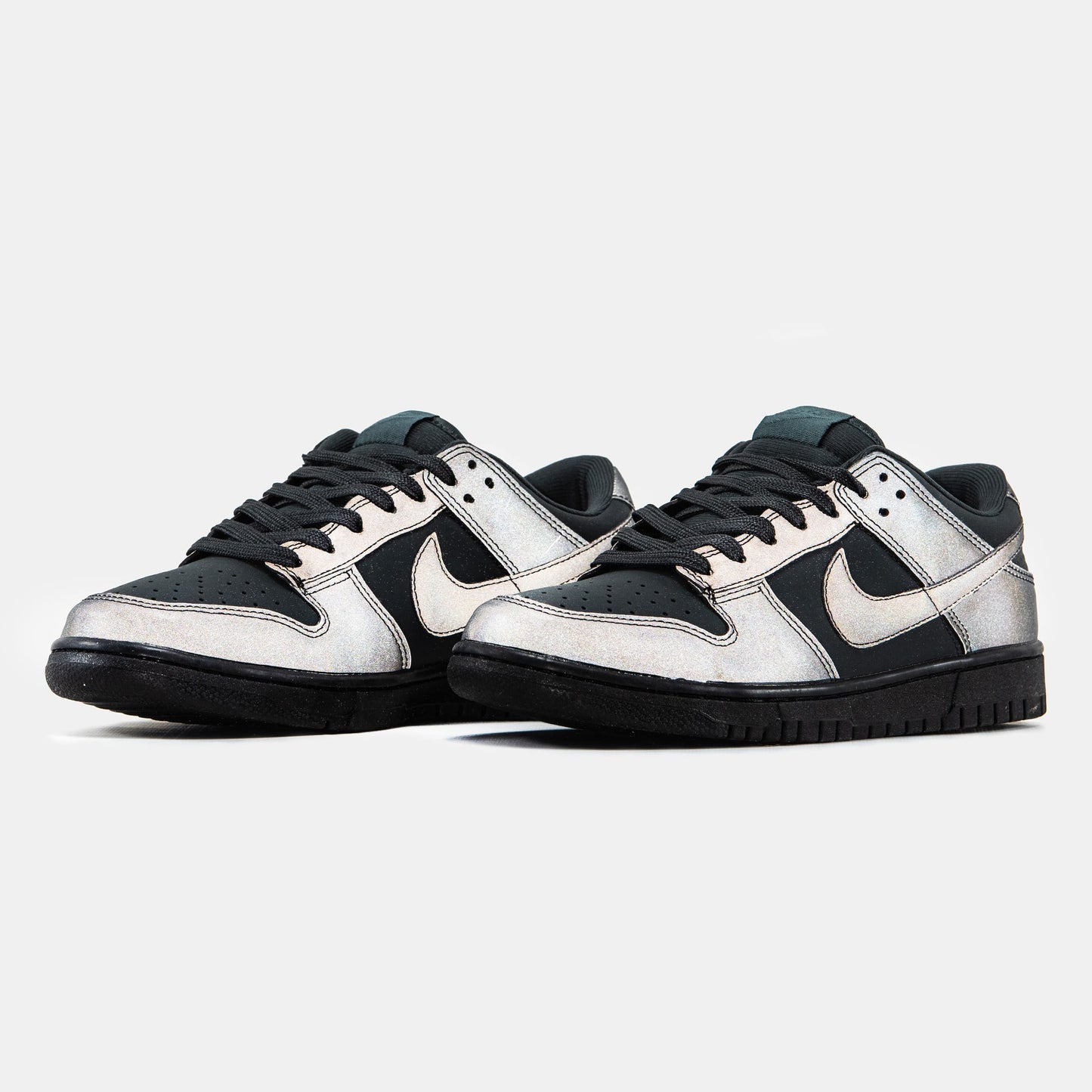 Nike SB Dunk Low Black