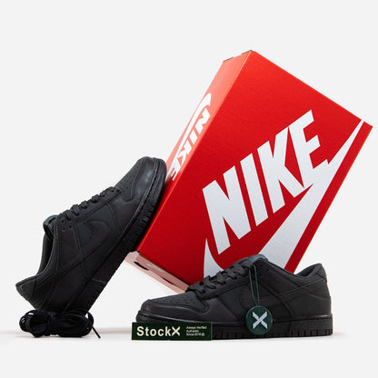 Nike SB Dunk Low Black