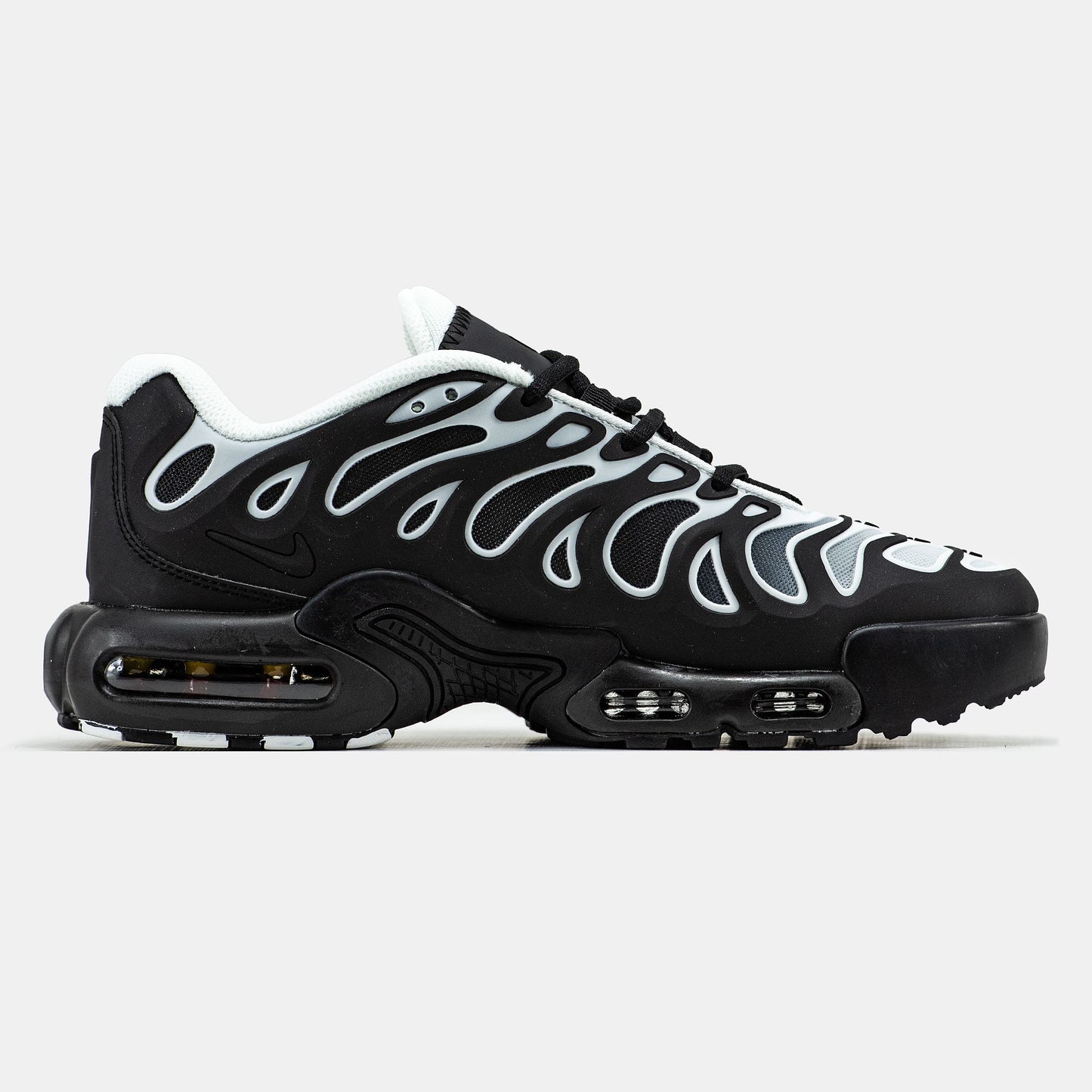 Nike Air Max Plus Drift Black White