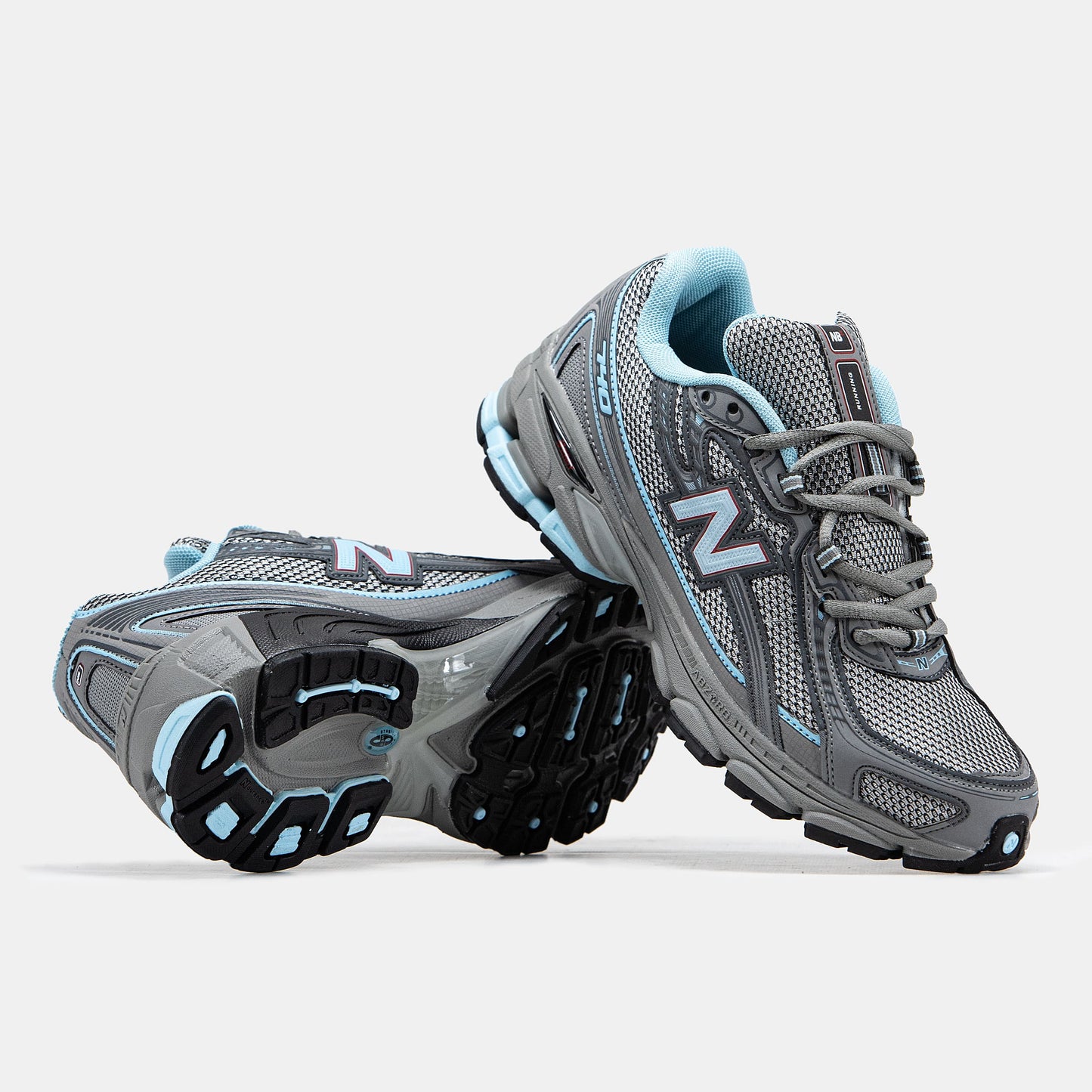 New Balance 740 Grey