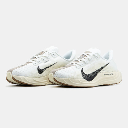 Nike Air Pegasus Road Running White Cream