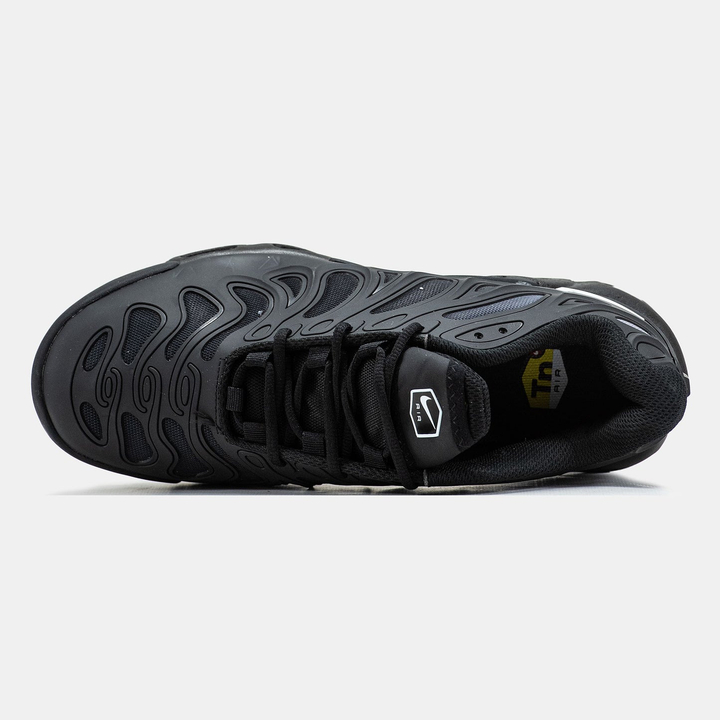 Nike Air Max Plus Drift All Black