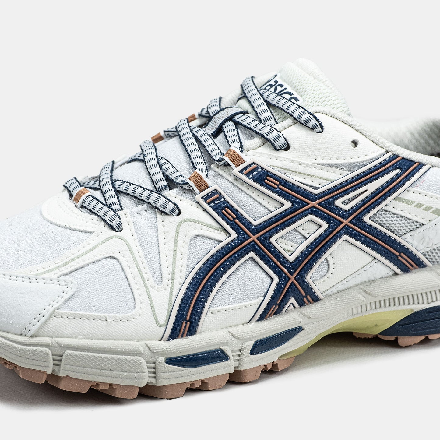 Asics Gel-Kahana 8 Gore-Tex Cream Blue