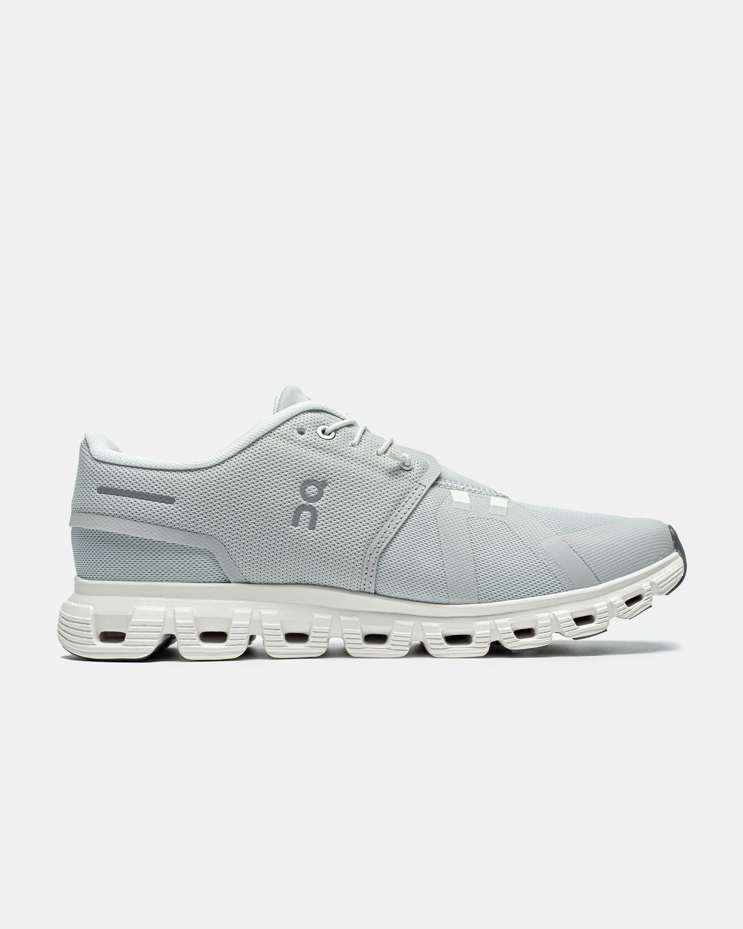 ON Running Cloud 6 Grey