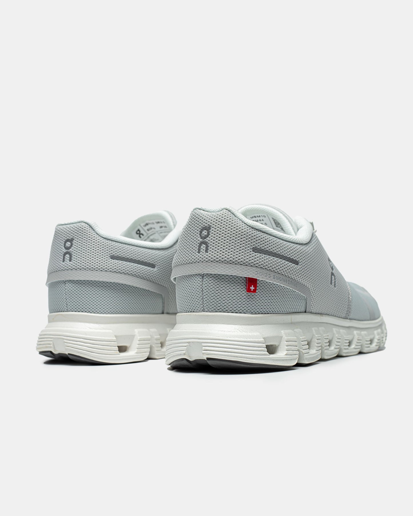 ON Running Cloud 6 Grey