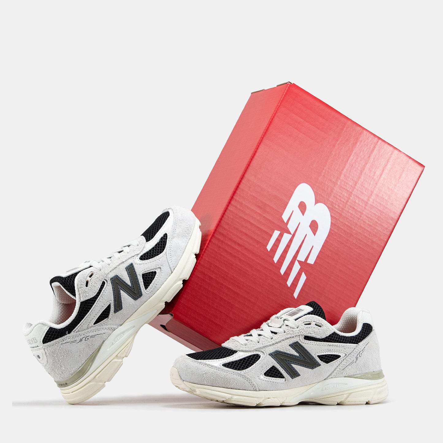 New Balance 990v4 JFG Beige Black