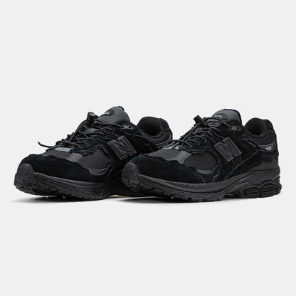 New Balance 2002R Gore-Tex Black