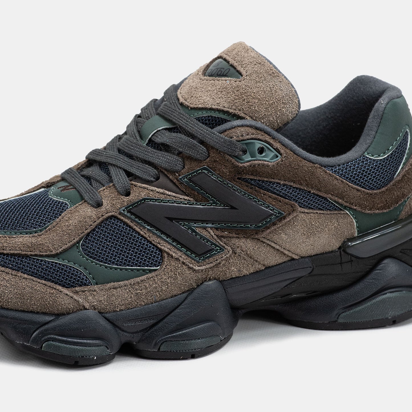 New Balance 9060 Brown Grey / Beef and Broccol Brown Black