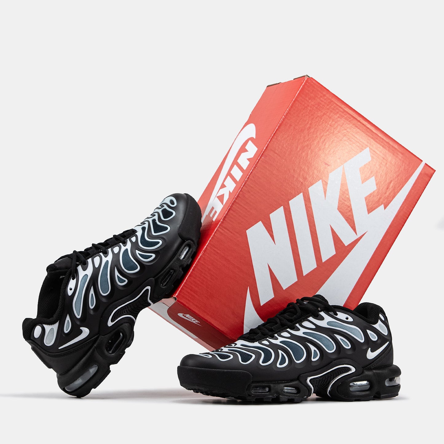 Nike Air Max TN Plus Drift Black White II