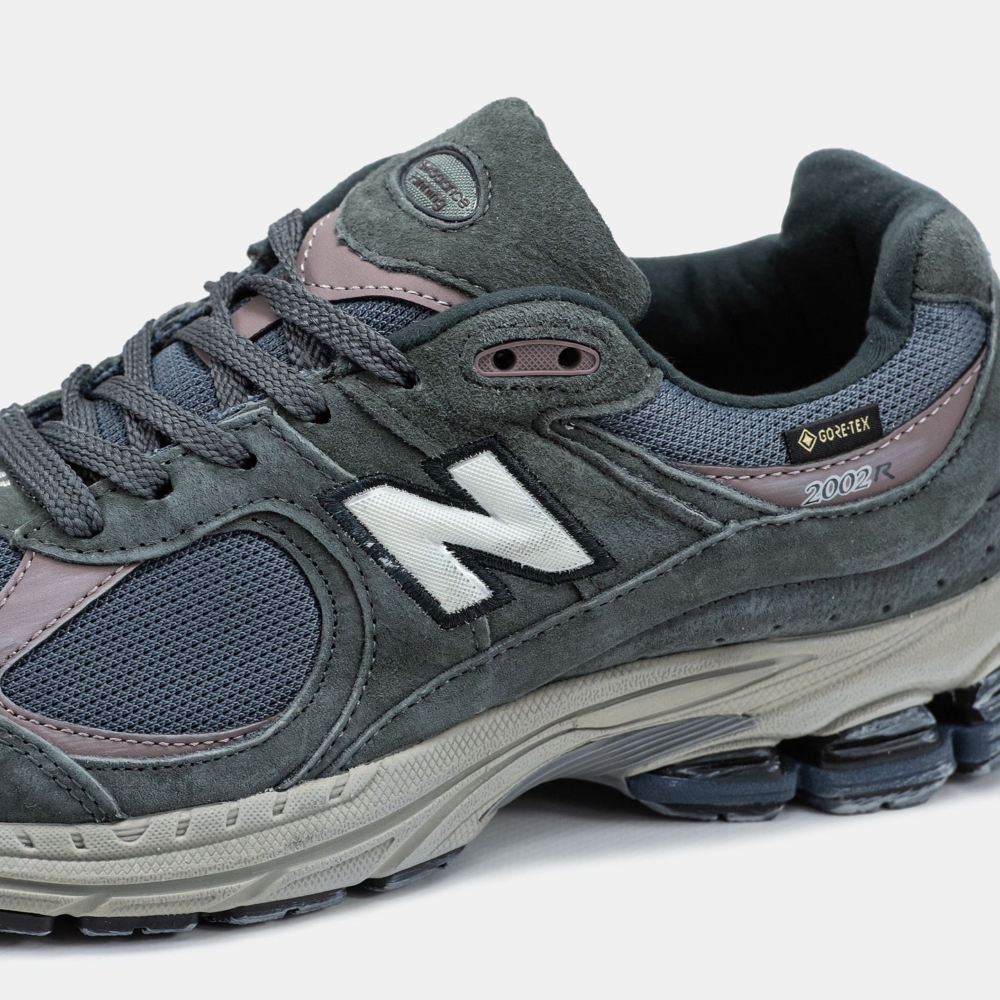 New Balance 2002R Grey Brown Gore-Tex Termo