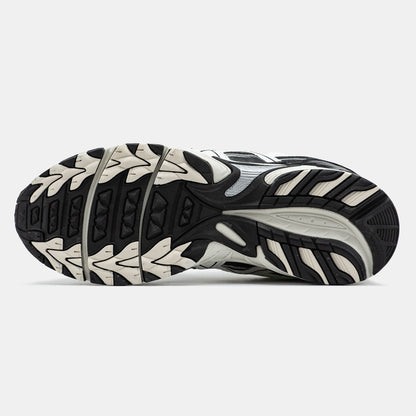Asics Gel-Kahana TR V4 White Black