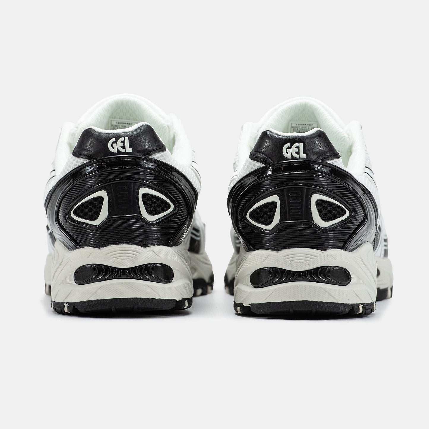 Asics Gel-Kahana TR V4 White Black