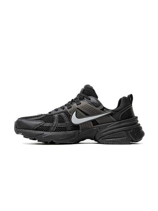 Nike V2K Runtekk Black