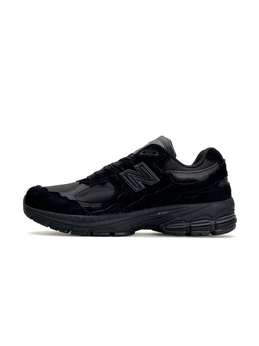 New Balance 2002R All Black