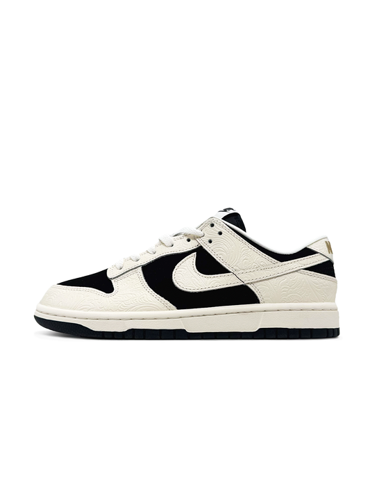Nike SB Dunk Low Embossed Black Sail