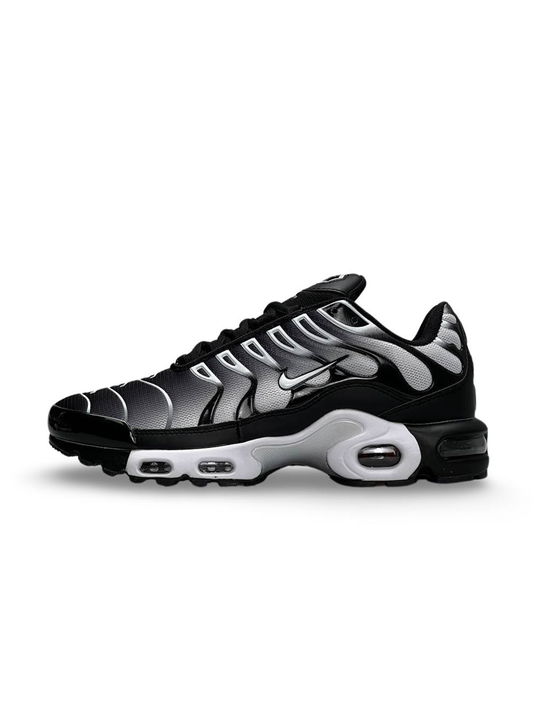 Nike Air Max Plus Black White Gradient