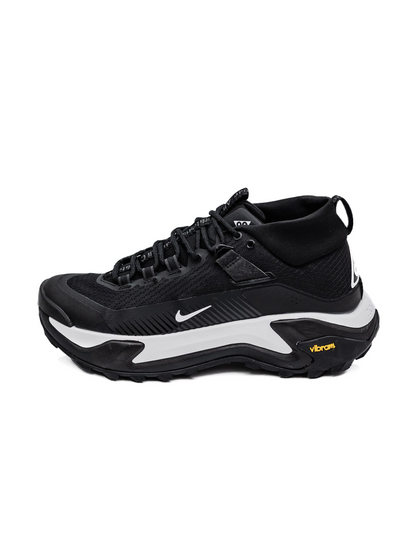 Nike ACG Zegama Hike Black White